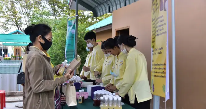 รายวิชาศิลปวิทยาเพื่อการพัฒนามนุษย์ — โครงการพัฒนาศูนย์สร้างเสริมสุขภาวะผู้สูงอายุเนื่องในวันดินโลก