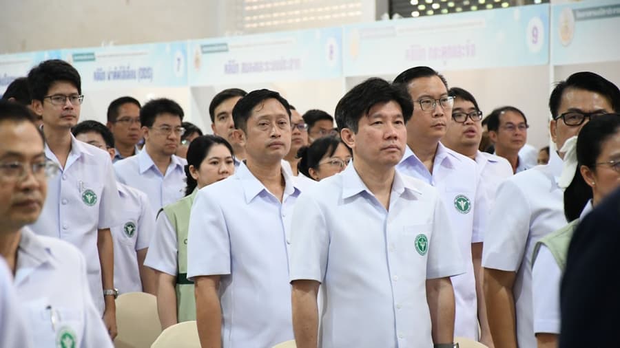 โครงการพาหมอไปหาประชาชน