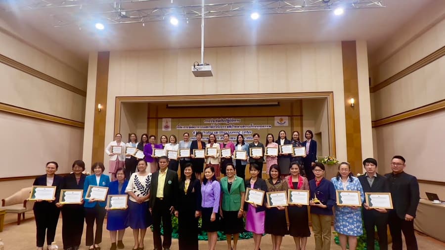 เข้าร่วมนำเสนอระบบกลไกจริยธรรมสู่เป้าหมายสถานศึกษาคุณธรรม
