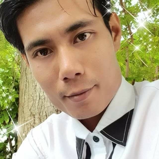 คุณอภิสิทธิ์ สุทธิศาล เก็บเงินได้คืนเจ้าของ