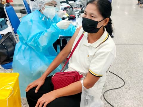 จิตอาสา ศูนย์ฉีดวัคซีนกลางบางซื่อ 2 กันยายน 2564