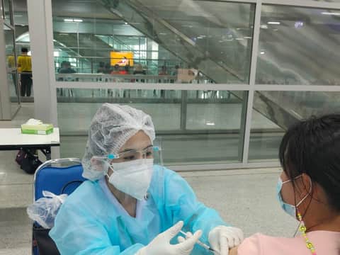 จิตอาสา ศูนย์ฉีดวัคซีนกลางบางซื่อ 28 มิถุนายน 2564