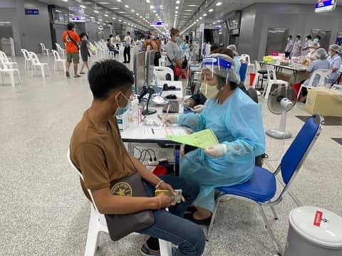 จิตอาสา ศูนย์ฉีดวัคซีนกลางบางซื่อ 25 มิถุนายน 2564