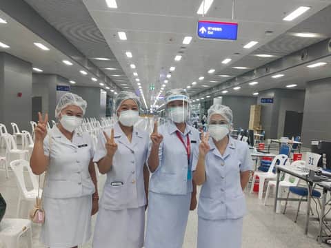 จิตอาสา ศูนย์ฉีดวัคซีนกลางบางซื่อ 24 พฤษภาคม 2564